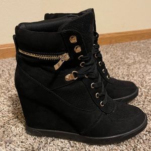 Shoe Dazzle - Wedge Sneaker